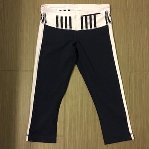 Lululemon low rise crop legging